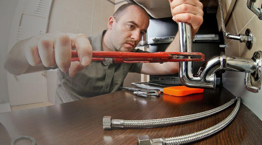 Professional tankless water heater installation in Phillipsburg, MO